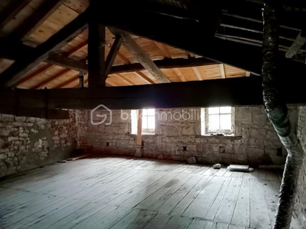 Maison en pierre de 175 m²