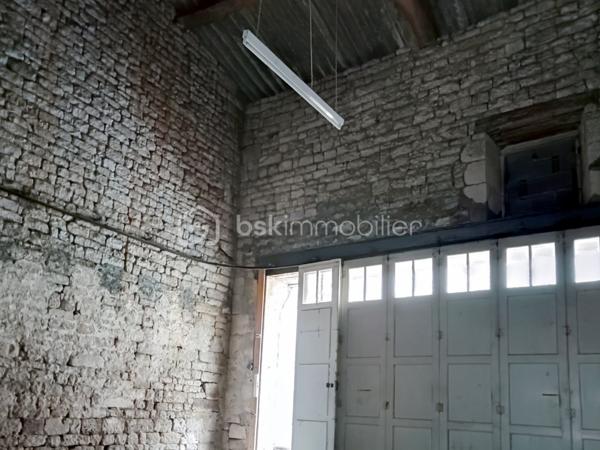 Maison en pierre de 175 m²