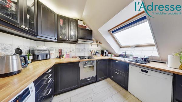 RARE EN CENTRE-VILLE 3 PIECES / COUP DE COEUR ASSURÉ /