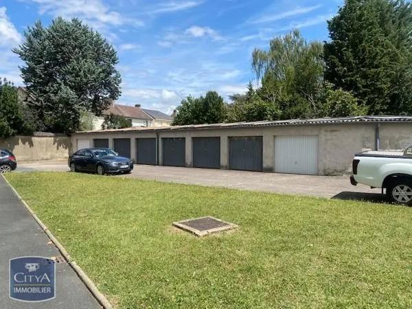 Appartement à louer 3 pièces 56.85m² Châteauroux (36000)