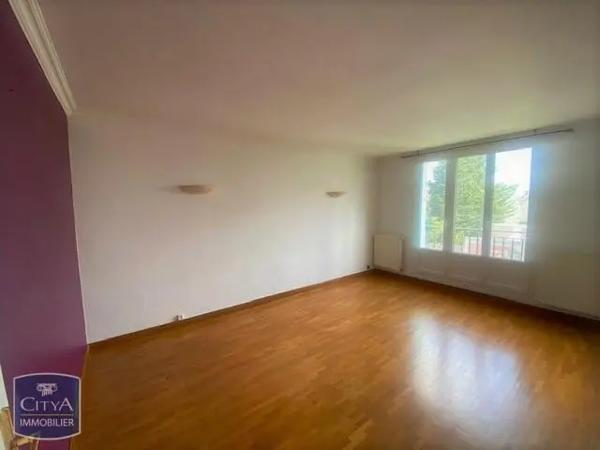 Appartement à louer 3 pièces 56.85m² Châteauroux (36000)