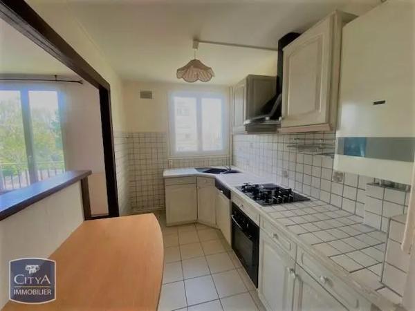 Appartement à louer 3 pièces 56.85m² Châteauroux (36000)