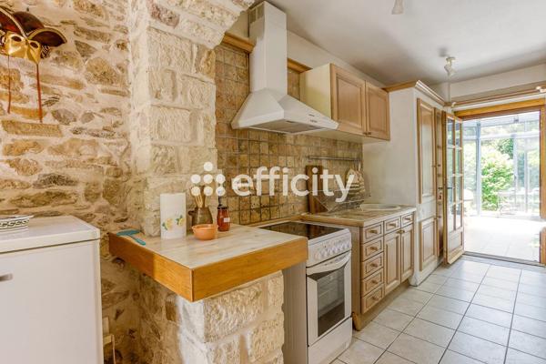 Maison 15 pièces - 585 m² Exclusivité efficity