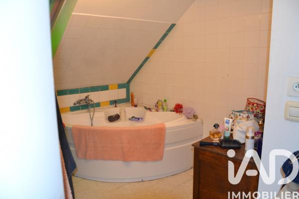 Maison à vendre 10 pièces 140 m² Port-Launay