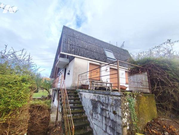 Maison d'habitation avec dépendance & jardin