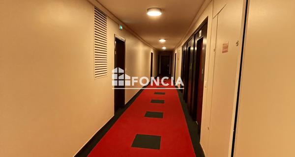 Location Appartement 2 pièces 49.77 m² - Paris 75015