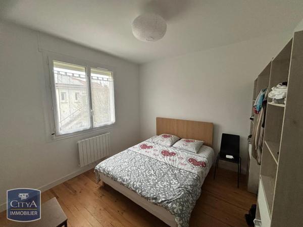 Appartement à louer 3 pièces 87m²