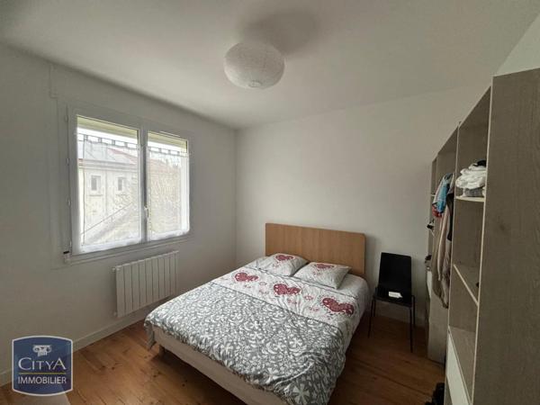 Appartement à louer 3 pièces 87m²