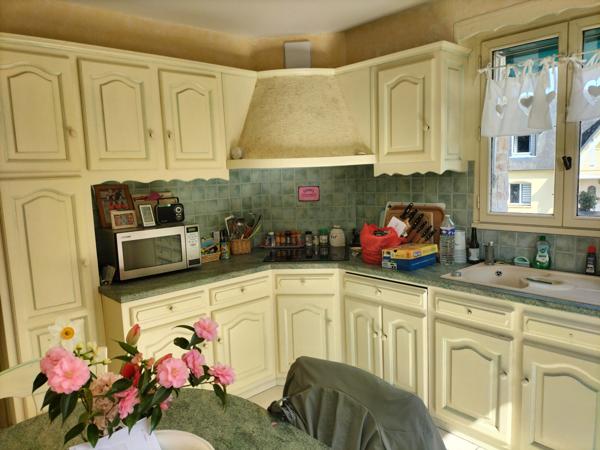 Maison 8 pièce(s) 4 chambre(s) 380 m²