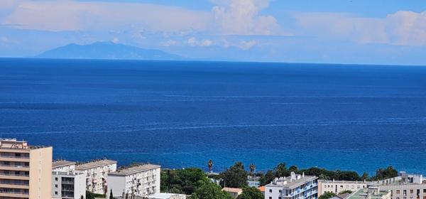 Appartement Duplex à vendre 5 pièces BASTIA (20) 118m² loi Carrez- 155m² au sol- VUE MER