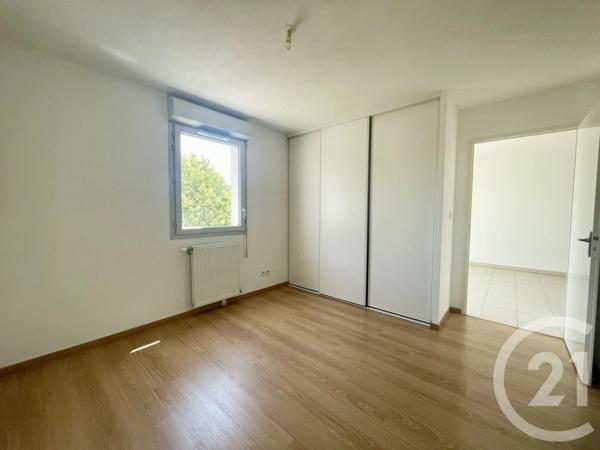 Appartement T2 à vendre  2 pièces - 38,01 m 2   BEAUZELLE  - 31