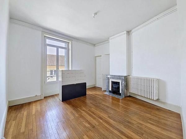 Appartement à louer à Bourg-en-Bresse (01000)