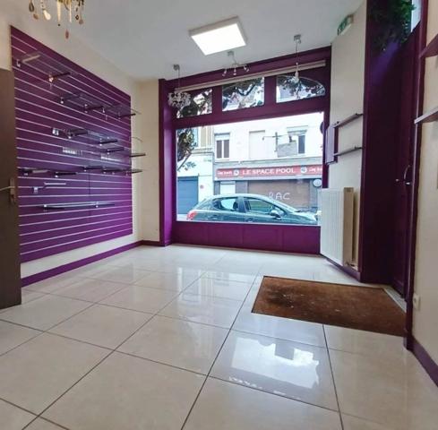 EXCLUSIVITE Au cœur de Seclin, Maison de 170 m2 avec RDC commercial