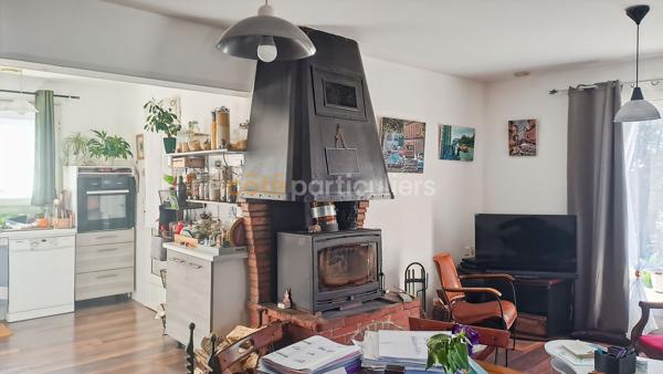 Vente
                Maison281,9 m² - 13 Pièces -
                    SAINT SULPICE LA POINTE (81370)