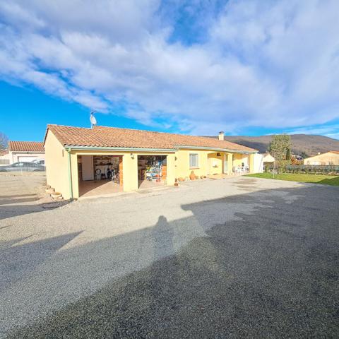 A VENDRE LAVELANET VIAGER OCCUPE / MAISON PLAIN PIED / JARDIN / GARAGE