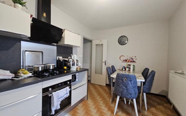 Maison à vendre    5 pièces • 132,44 m2 Saint-Étienne