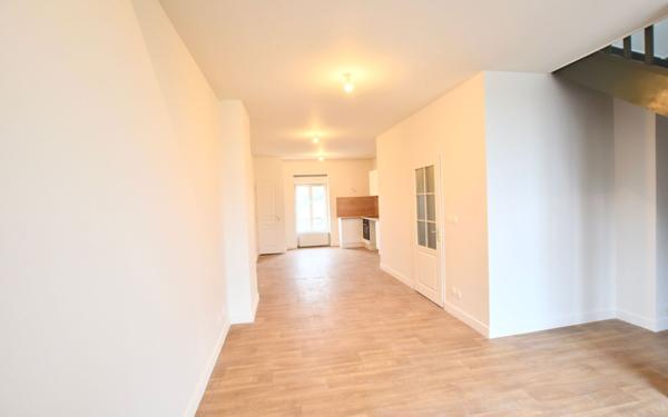 Appartement à vendre    4 pièces • 75,66 m2 Tassin-la-Demi-Lune