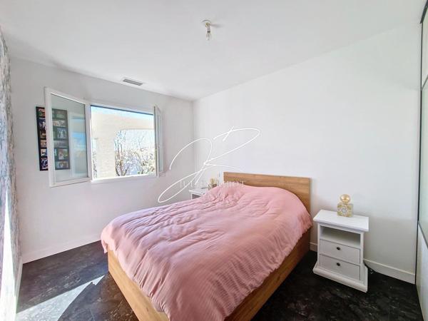 Maison T5 4 chambres 117 m² piscine