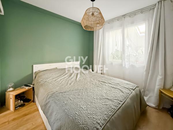 Charmante Maison à Vendre à PRESLES EN BRIE - 4 Chambres et Grand Terrain !