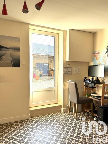 Maison 8 pièces de 215 m² à Bayeux (14400)