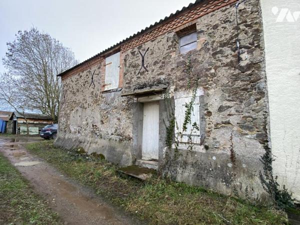 BOUZILLE - Maison à rénover - Bourg