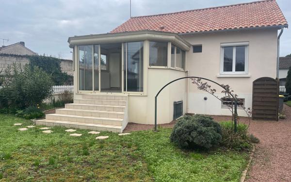 Maison à vendre    5 pièces •  Niort