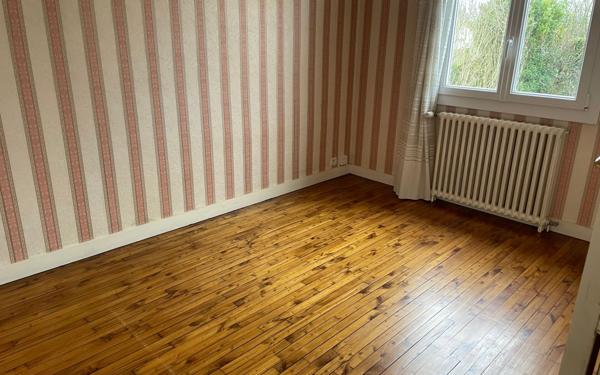 Maison à vendre    5 pièces •  Niort