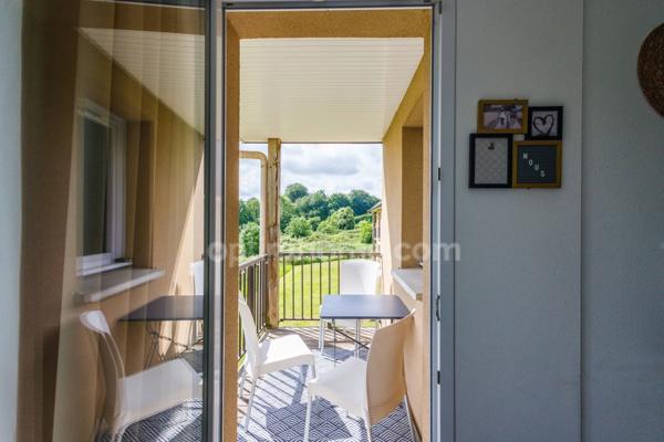 Proximité immédiate de Honfleur - Appartement T2 - 31.50 m2 - 1 chambre - Terrasse - 1er et dernier étage sans ascenseur - Parking - Piscine