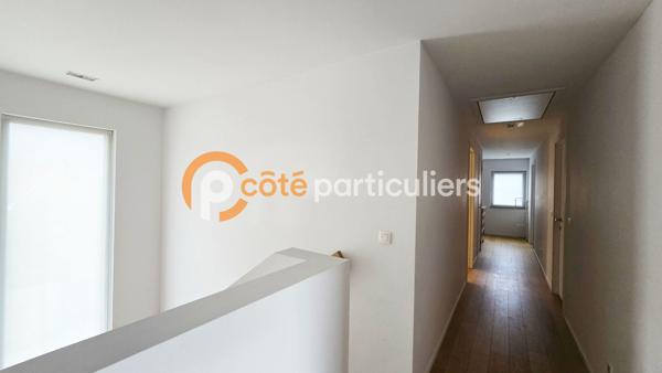 Vente Maison240 m² - 7 Pièces - CAMPHIN EN PEVELE (59780)