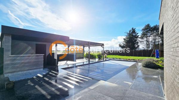 Vente Maison240 m² - 7 Pièces - CAMPHIN EN PEVELE (59780)