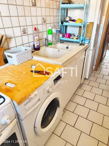 Prix attractif pour cet appartement à rafraichir