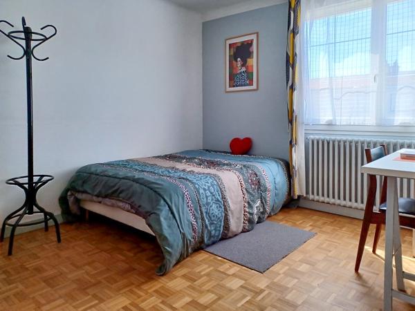 MAISON REZÉ – ENTRE TROCARDIÈRE ET ESPACE DIDEROT