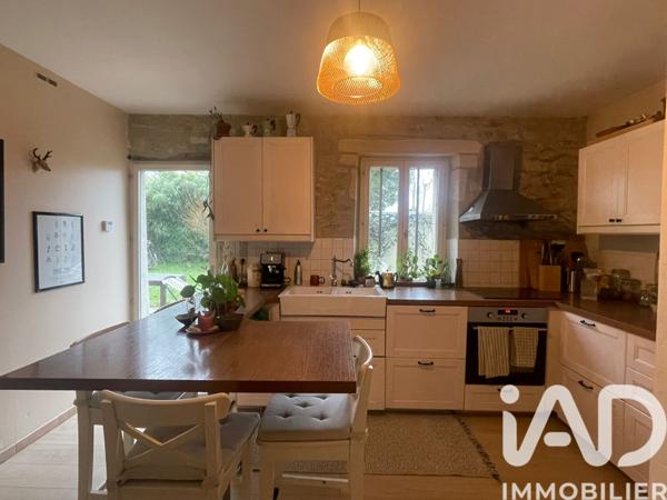 Location maison 3 pièces 111 m² Le Molay-Littry