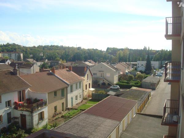 CUSSET - Quartier des Darcins
APPARTEMENT  F2  sur balcon   avec GARAGE + Cave