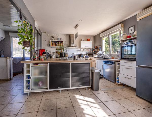 Grande maison familiale à Bessines !