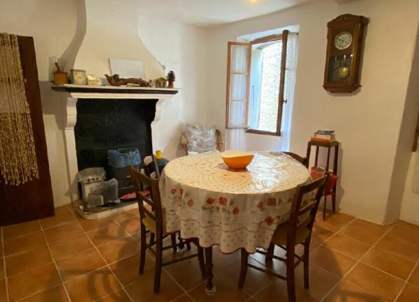 Maison à vendre    5 pièces • 137 m2 Malaucène