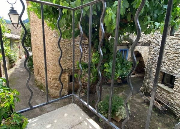 Maison à vendre    5 pièces • 137 m2 Malaucène