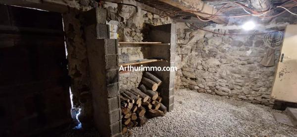 Vente Maison de village 5 pièces 96 m2 à Figanières