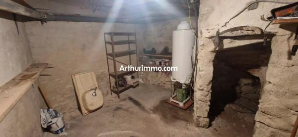 Vente Maison de village 5 pièces 96 m2 à Figanières