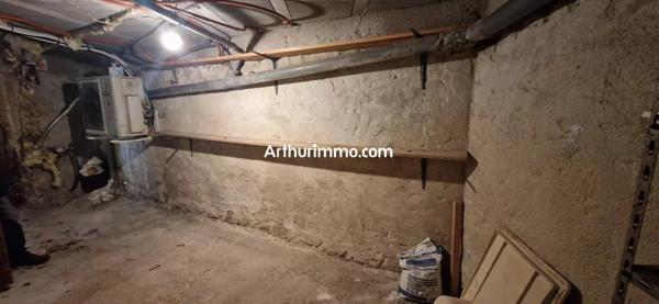 Vente Maison de village 5 pièces 96 m2 à Figanières