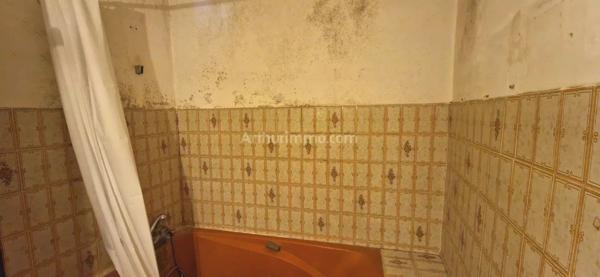 Vente Maison de village 5 pièces 96 m2 à Figanières