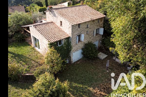 Maison à vendre 7 pièces 154 m² Vence