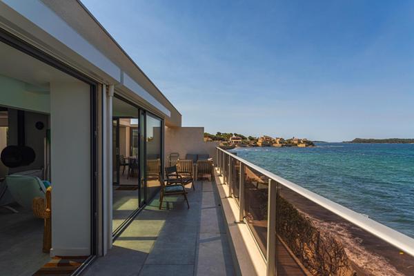 Maison californienne en Bord de mer