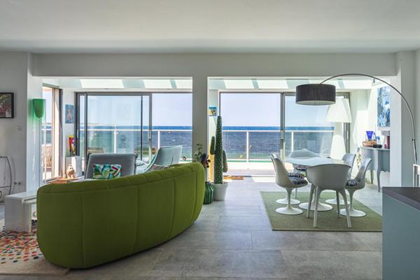 Maison californienne en Bord de mer