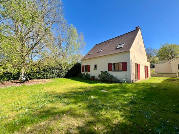 Maison Rochefort En Yvelines 6 pièce(s) 136 m2