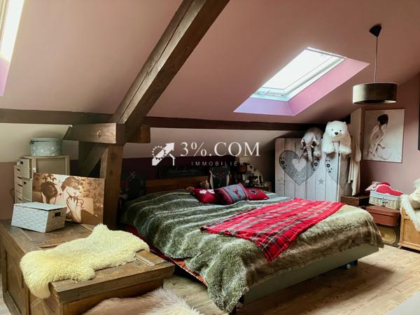 Maison 8 pièce(s) 2 chambre(s) 225 m²