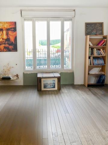 Maison à vendre 8 pièces MONTMIRAIL (51)