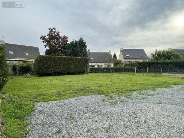 Maison à louer à Saint-Jouan-des-Guérets en Ille-et-Vilaine (35430), ref : 35104-L115
