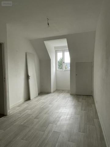 Maison à louer à Saint-Jouan-des-Guérets en Ille-et-Vilaine (35430), ref : 35104-L115