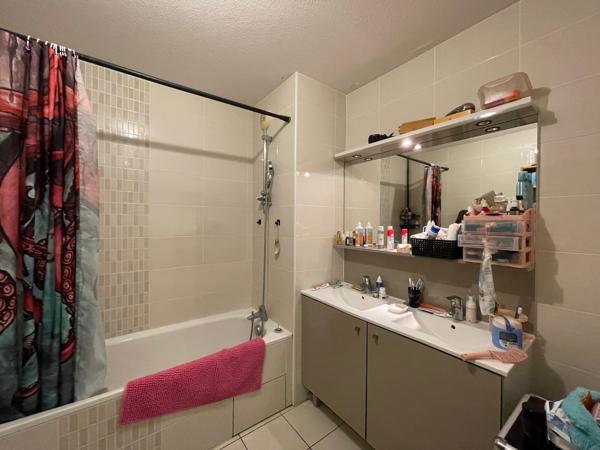 Appartement · Vente Bordeaux (33300) 3 pièces · 65m²